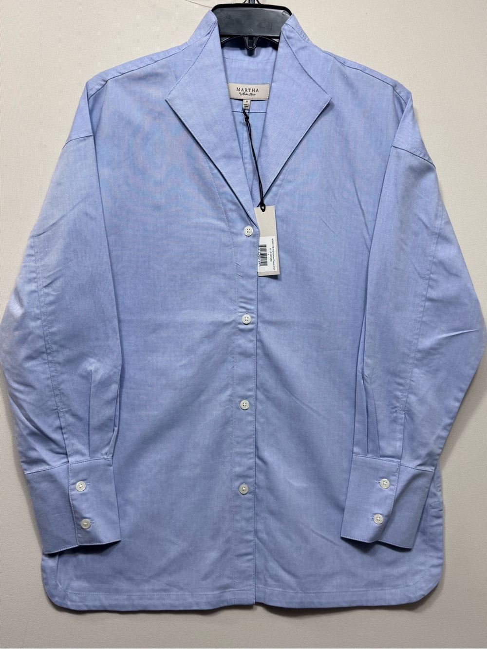 Martha Stewart women’s the relaxed classic fit Light Blue Button-Down Shirt NWT